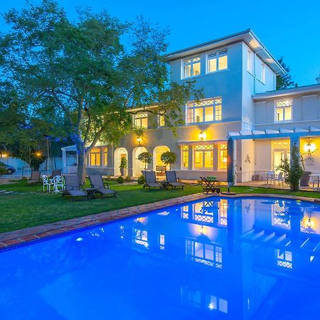 Summerwood Guest House Стеленбош Екстериор снимка