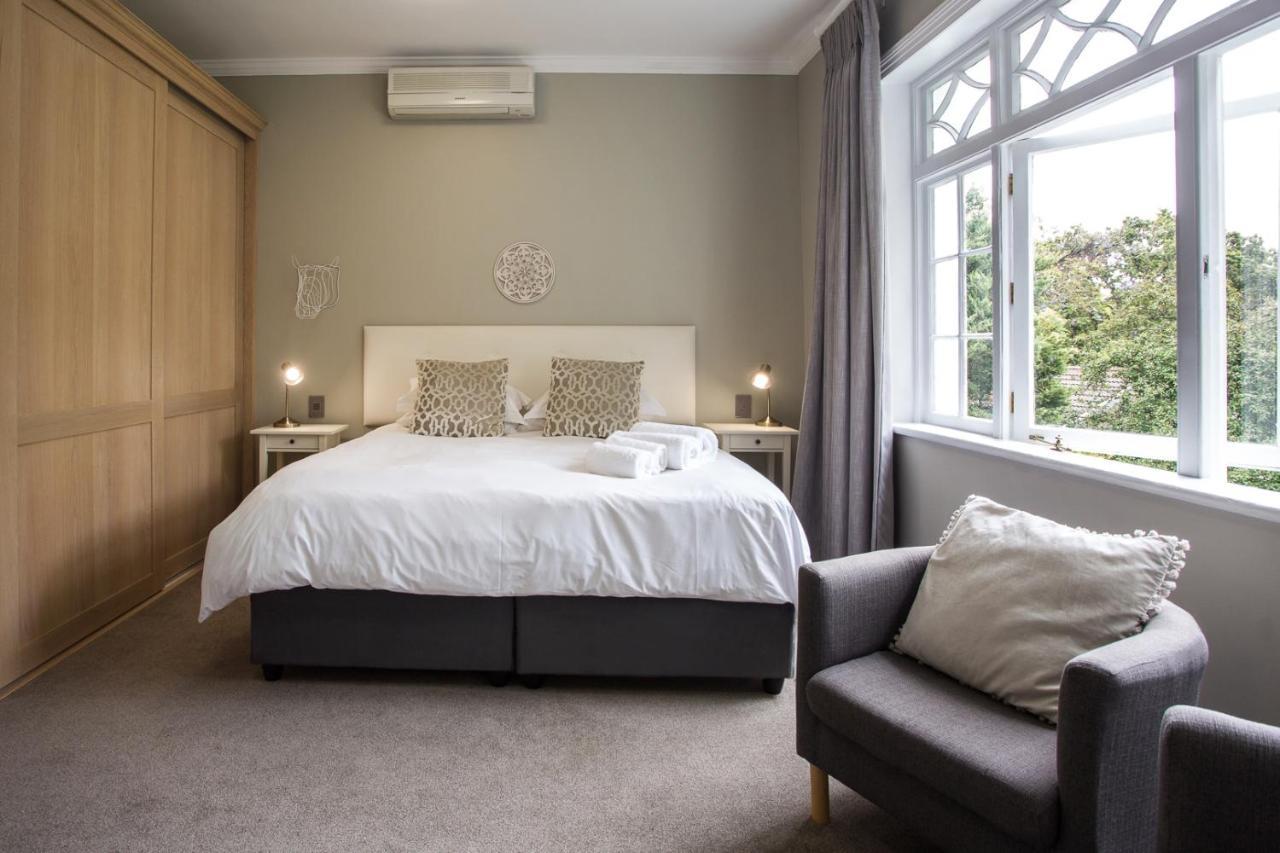 Summerwood Guest House Стеленбош Екстериор снимка